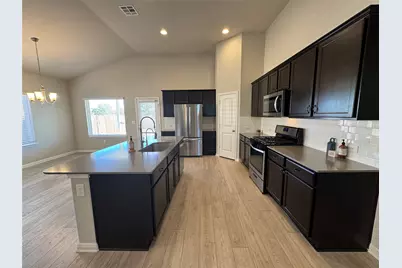 2440 Lobo Landing Cove, Georgetown, TX 78628 - Photo 17