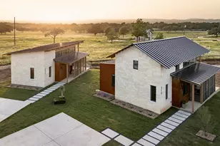 9361 W US Hwy 290, Hye, TX 78635 - Photo 33