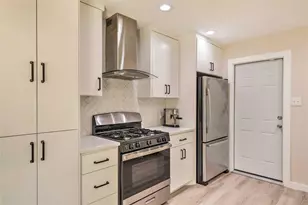 6204 Wagon Bend, Austin, TX 78744 - Photo 5