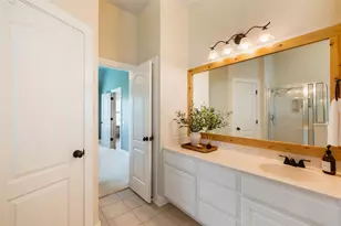 10102 Twin Lake Loop, Dripping Springs, TX 78620 - Photo 19