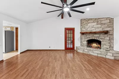 319 Matthew Cove, Bastrop, TX 78602 - Photo 15