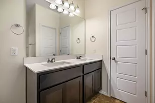 713 Carillion Dr, Pflugerville, TX 78660 - Photo 17