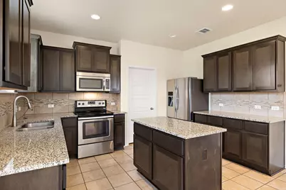 713 Carillion Drive, Pflugerville, TX 78660 - Photo 7