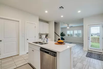 439 White Steppe Way #51, Georgetown, TX 78626 - Photo 3