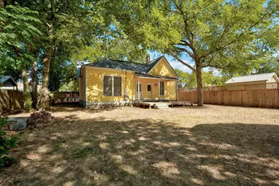 304 Olive Street, Smithville, TX 78957 - Photo 23