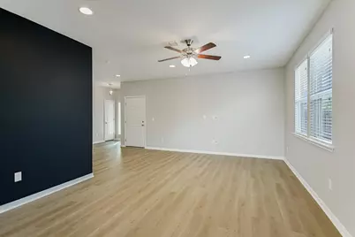 10317 Laurie Lane, Austin, TX 78747 - Photo 7