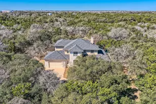 210 Amandas Way, Leander, TX 78641 - Photo 9