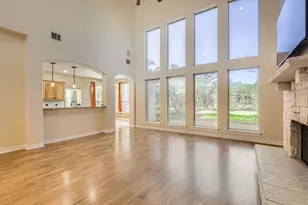 210 Amandas Way, Leander, TX 78641 - Photo 5