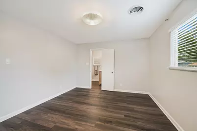 6809 Hanover Lane, Austin, TX 78723 - Photo 19