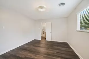 6809 Hanover Ln, Austin, TX 78723 - Photo 19