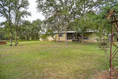 339 Elm Forest Loop, Cedar Creek, TX 78612 - Photo 5