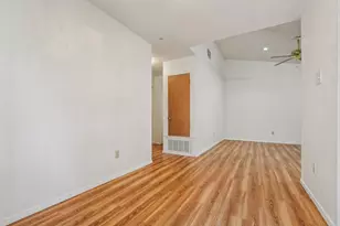 11948 Sunhillow Bend, Austin, TX 78758 - Photo 9