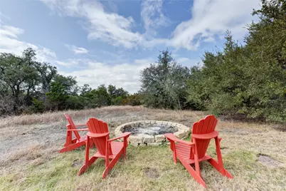 109 Vista Oaks Drive, Dripping Springs, TX 78620 - Photo 33