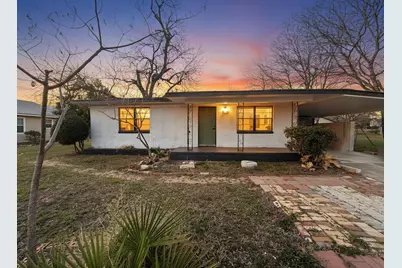 107 Elm Avenue, Rockdale, TX 76567 - Photo 1