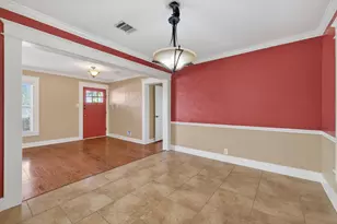 735 Cherico St, Austin, TX 78702 - Photo 9
