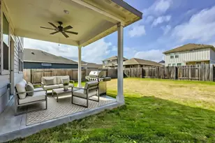 121 Morning Dawn Ln, Georgetown, TX 78628 - Photo 15