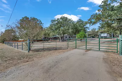320 Pope Bend S, Cedar Creek, TX 78612 - Photo 3