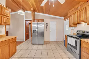 320 Pope Bend S, Cedar Creek, TX 78612 - Photo 11