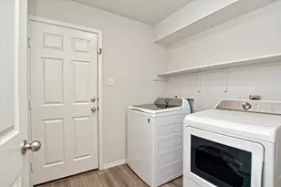 112 Taggart Trail, Jarrell, TX 76537 - Photo 19