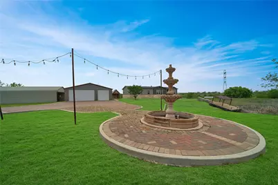 480 Holz Road, Niederwald, TX 78640 - Photo 5