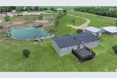 480 Holz Road, Niederwald, TX 78640 - Photo 35