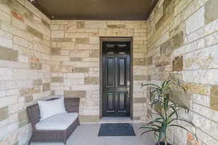 318 Dancing Oak Ln, San Marcos, TX 78666 - Photo 3