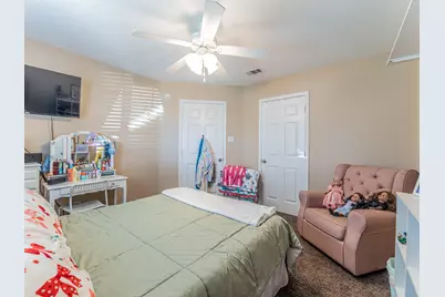 105 Lignite Drive, Jarrell, TX 76537 - Photo 17