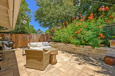 2215 Alta Vista Avenue, Austin, TX 78704 - Photo 23