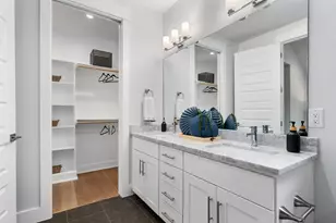 1409 Alegria Rd, Austin, TX 78757 - Photo 17