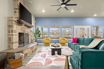 1317 E Zipp Road, New Braunfels, TX 78130 - Photo 17