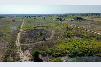 14024 Graef Road, Creedmoor, TX 78610 - Photo 11