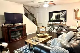 609 Tumlinson Fort Way, Round Rock, TX 78664 - Photo 7