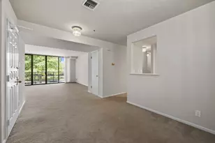 40 N Interstate 35, Austin, TX 78701 - Photo 11