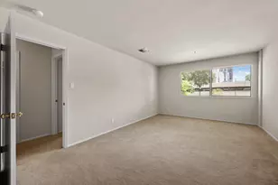 40 N Interstate 35, Austin, TX 78701 - Photo 19