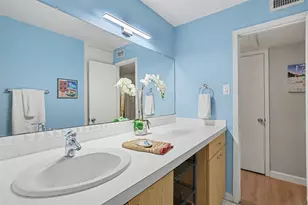 300 Crockett St, Austin, TX 78704 - Photo 15