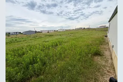 126 Castellana Way, Elgin, TX 78621 - Photo 19