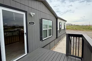 126 Castellana Wy, Elgin, TX 78621 - Photo 5