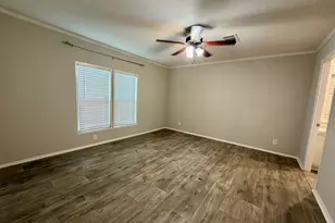 126 Castellana Wy, Elgin, TX 78621 - Photo 13