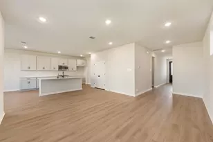 163 Clover Bnd, Liberty Hill, TX 78642 - Photo 7