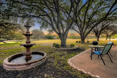 10904 Legends Lane, Austin, TX 78747 - Photo 35