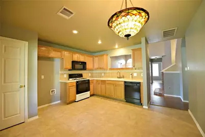 2813 Greenlee Drive, Leander, TX 78641 - Photo 7