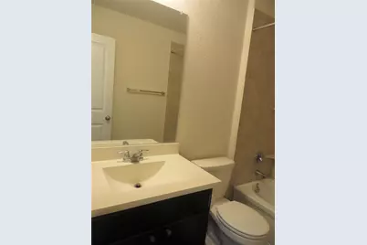 400 Major Lee Lane #3H, Jarrell, TX 76537 - Photo 13
