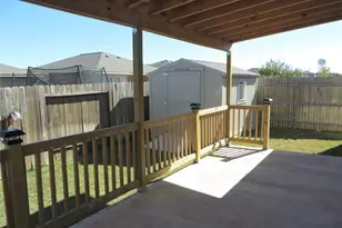 400 Major Lee Ln, Jarrell, TX 76537 - Photo 23