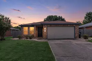 400 Ashbury Dr, Leander, TX 78641 - Photo 3