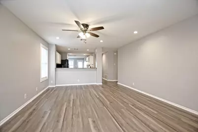 400 Ashbury Drive, Leander, TX 78641 - Photo 5