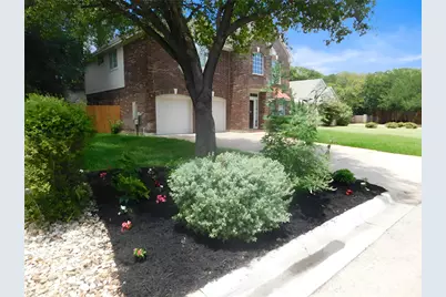 30003 Oakland Hills Drive, Georgetown, TX 78628 - Photo 3
