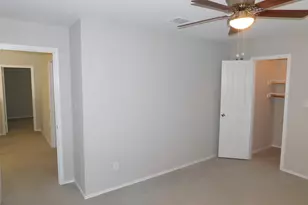 30003 Oakland Hills Dr, Georgetown, TX 78628 - Photo 21