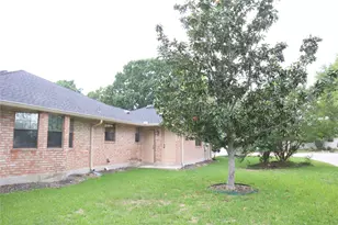 136 Dundee Grace, New Braunfels, TX 78130 - Photo 37