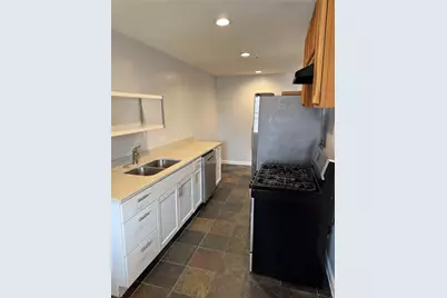 504 Westmorland Drive, Austin, TX 78745 - Photo 11