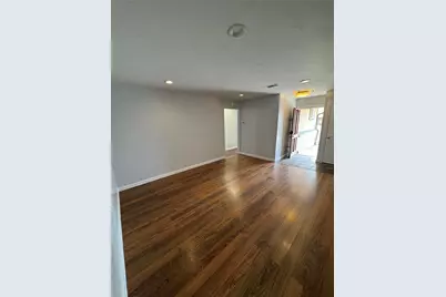 504 Westmorland Drive, Austin, TX 78745 - Photo 7